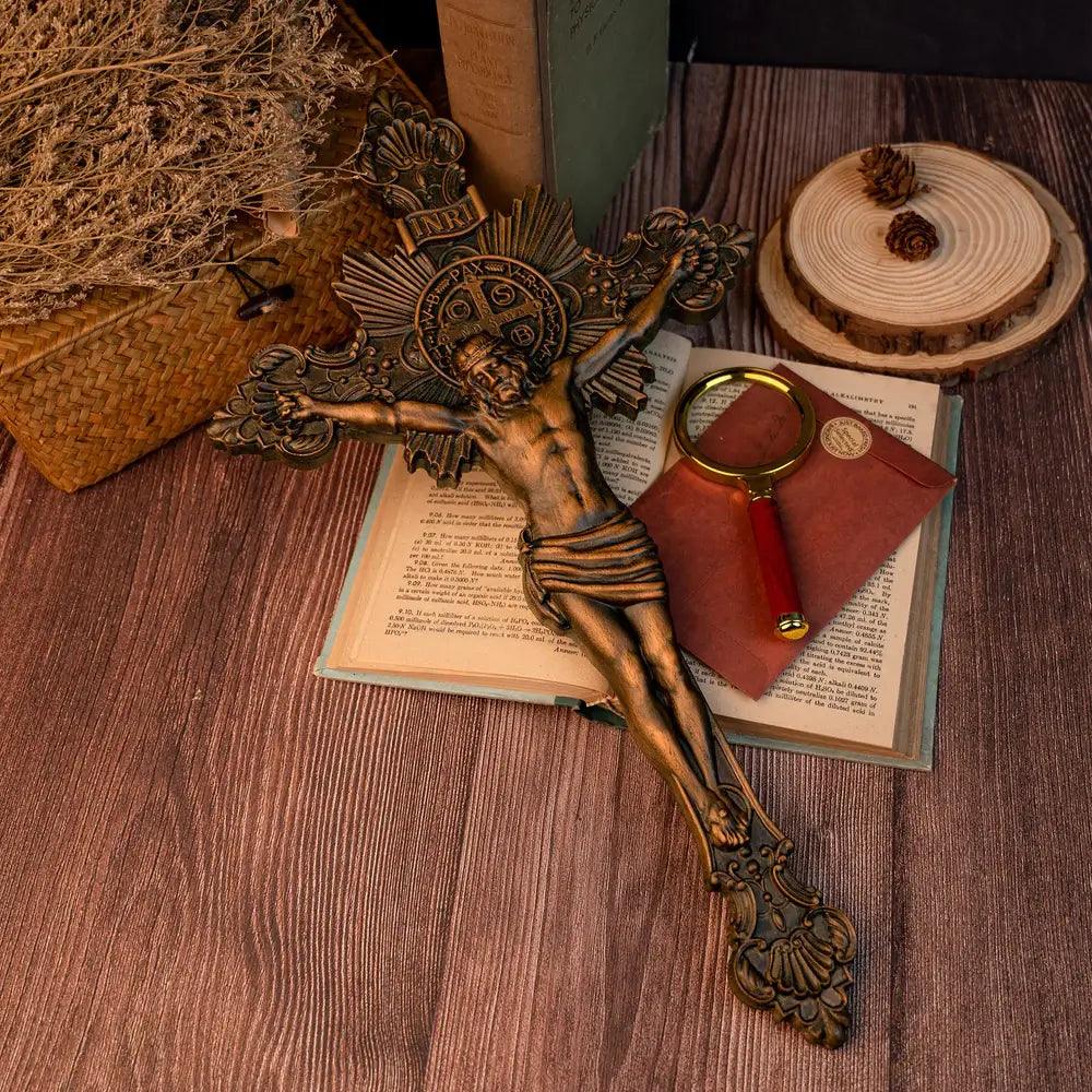 Cruz Exorcista de São Bento