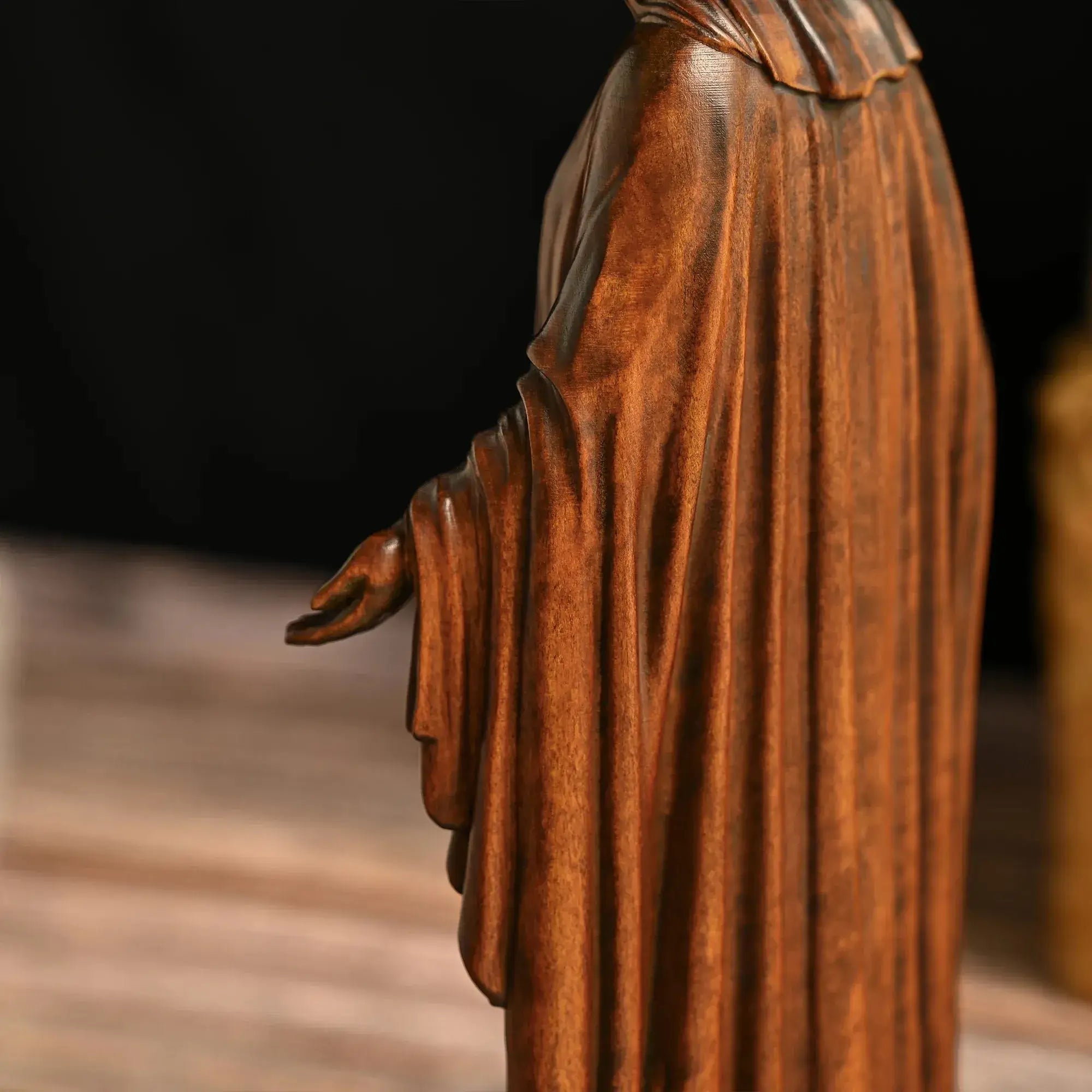 Imagem Virgem Maria em Madeira